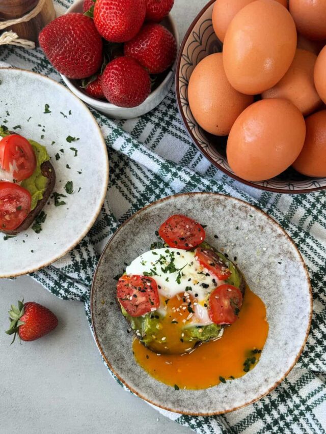 Your Microwave Is The Key To Faster Poached Eggs